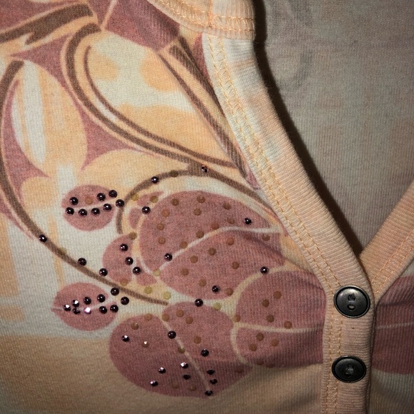 Top - Picture 3 of 7